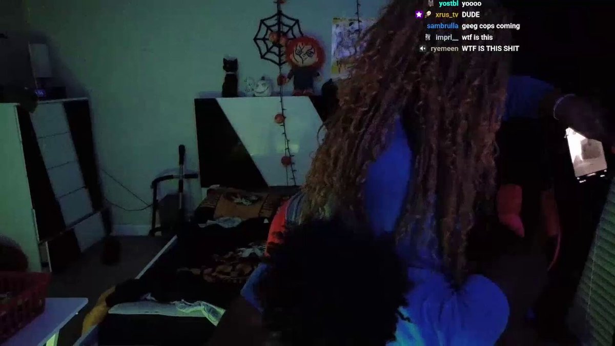 Nitro_Camden on stream during the StableRonaldo raid